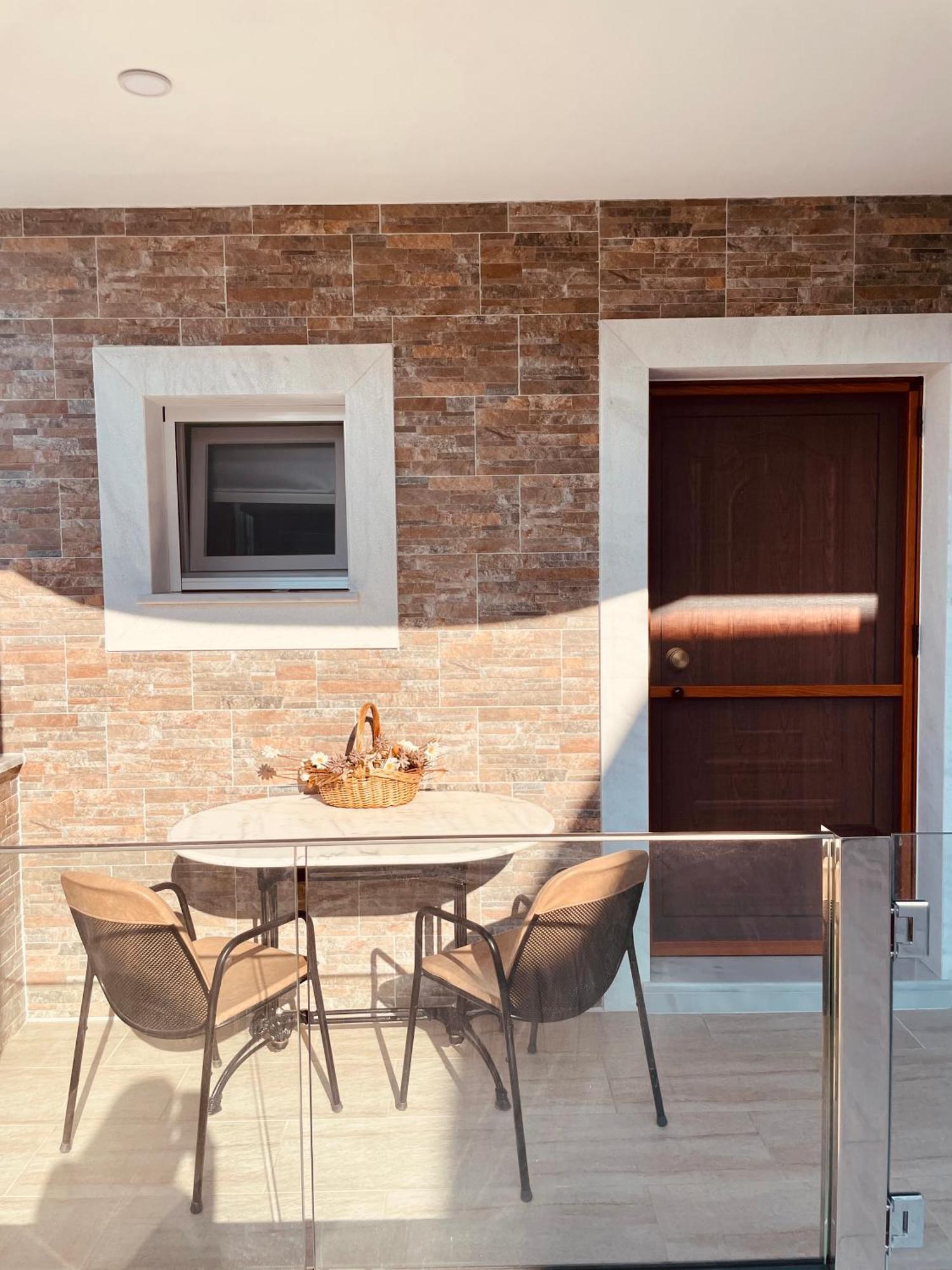 Iris Luxury House Apartman Ájoi Déka Kültér fotó
